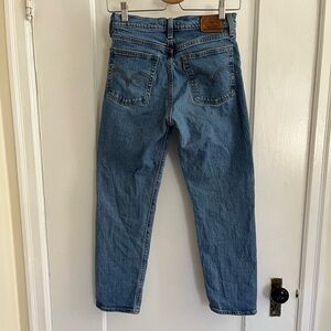 Levi's Wedgie high rise, straight leg, cropped, button fly jeans size 26